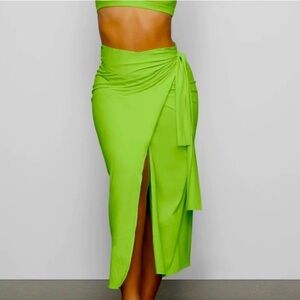 SKIMS Limited Edition Cover Ups Sarong Skirt NWT